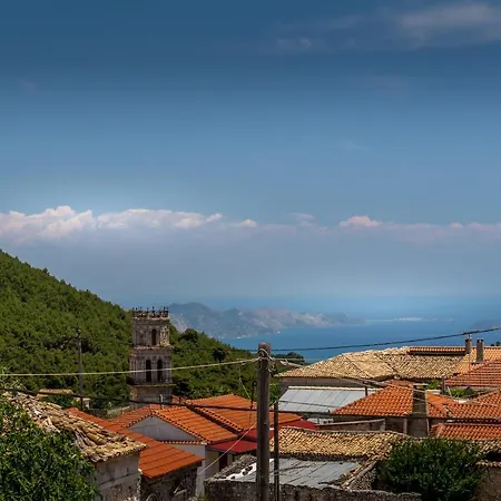 Dimitras House Holiday home