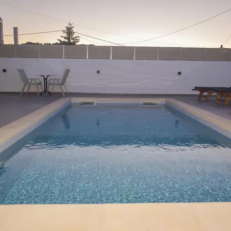 Dimitras House Holiday home *