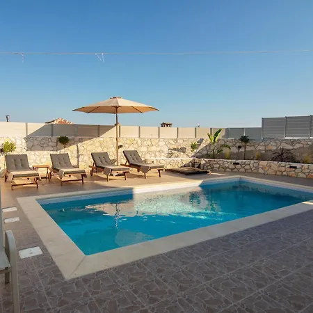 Dimitra's House With Private Pool * Ajos Nikolaos